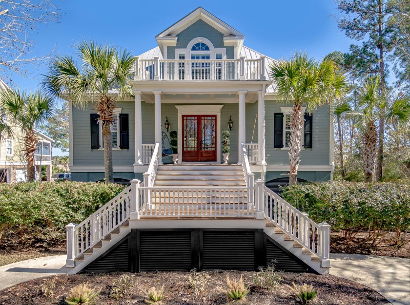 Charleston Southern Charm at its finest! 13 miles to downtown - Beach Home for sale in Mount Pleasant, South Carolina on Beachhouse.com
