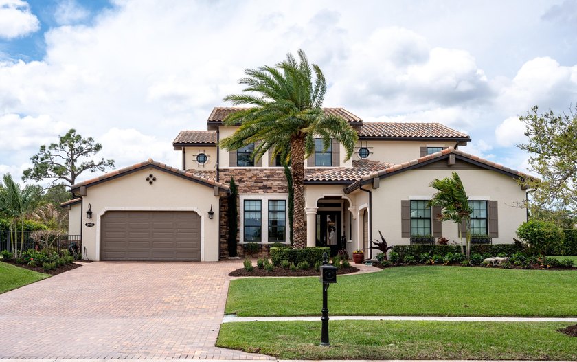 Exceptional opportunity to own a spacious estate home with a - Beach Home for sale in Palm City, Florida on Beachhouse.com