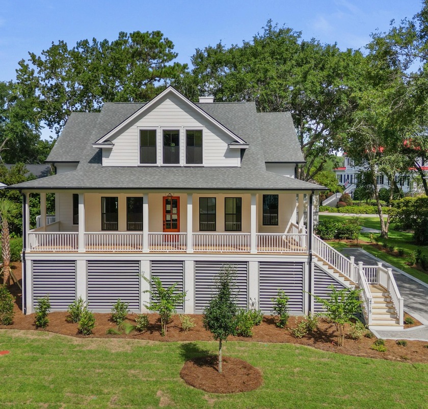 Welcome to this stunning 4 Bed / 3.5 Bath custom-built NEW - Beach Home for sale in Hollywood, South Carolina on Beachhouse.com