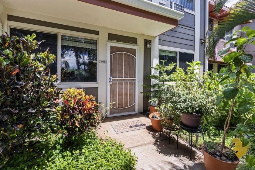 Welcome to this charming ground-floor unit in one of Kihei's - Beach Condo for sale in Kihei, Hawaii on Beachhouse.com