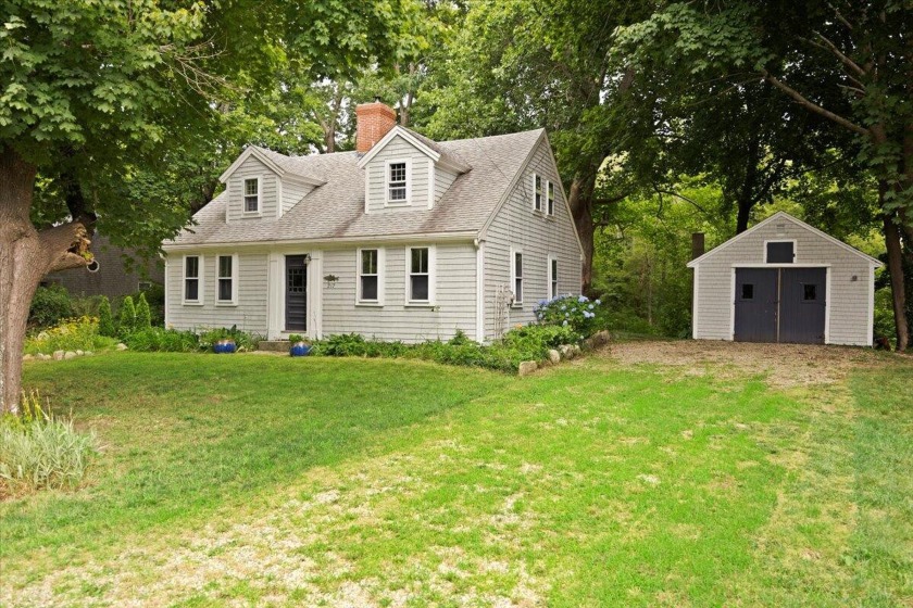 This stunning antique home seamlessly blends the old world charm - Beach Home for sale in Bourne, Massachusetts on Beachhouse.com