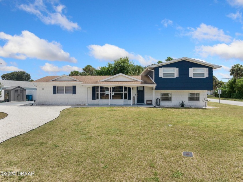 Exquisitely remodeled and perfectly situated near the beach and - Beach Home for sale in Ormond Beach, Florida on Beachhouse.com