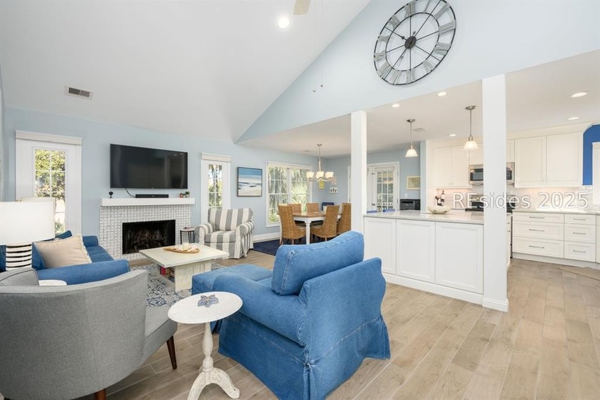 Immaculate renovation without compromise! This meticulously - Beach Condo for sale in Hilton Head Island, South Carolina on Beachhouse.com