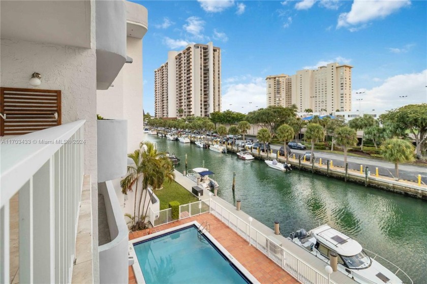 Cozy apartment studio converted into a 1bd with direct water - Beach Condo for sale in Miami, Florida on Beachhouse.com