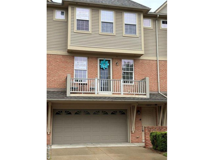 ******OPEN HOUSE SUNDAY 6/1/25 1:00 TO 3:00****** COME AND SEE - Beach Condo for sale in Shelby, Michigan on Beachhouse.com