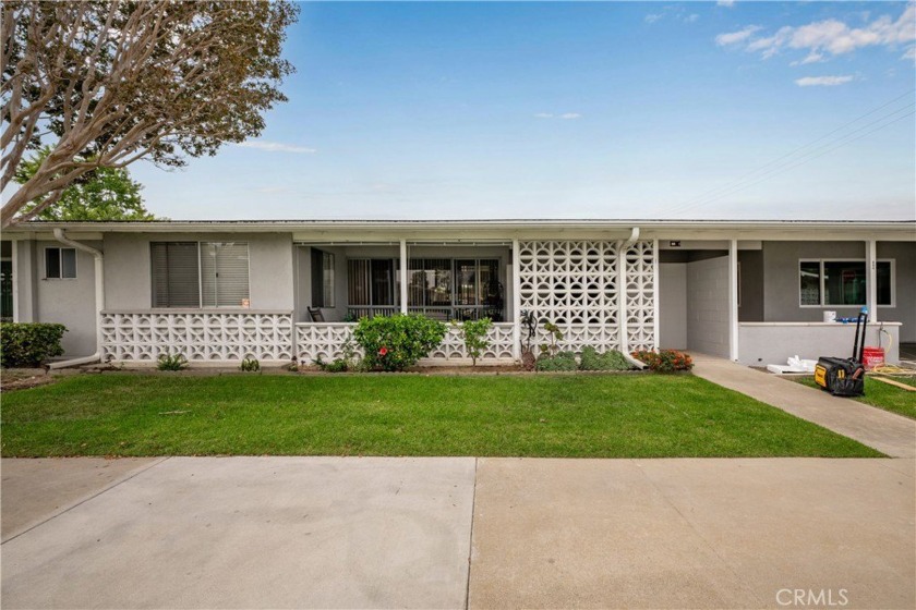 WELCOME HOME to this charming 2 bedroom, 1 bath in Mutual 2 - Beach Other for sale in Seal Beach, California on Beachhouse.com