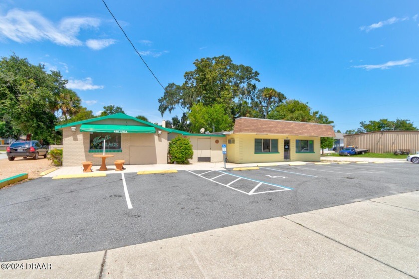 Versatile Commercial Property in Prime Location - Zoned CC-1

 - Beach Commercial for sale in Daytona Beach, Florida on Beachhouse.com