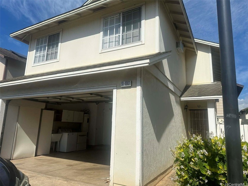 WELCOME HOME! This charming good for start featuring 3-bedroom - Beach Home for sale in Ewa Beach, Hawaii on Beachhouse.com