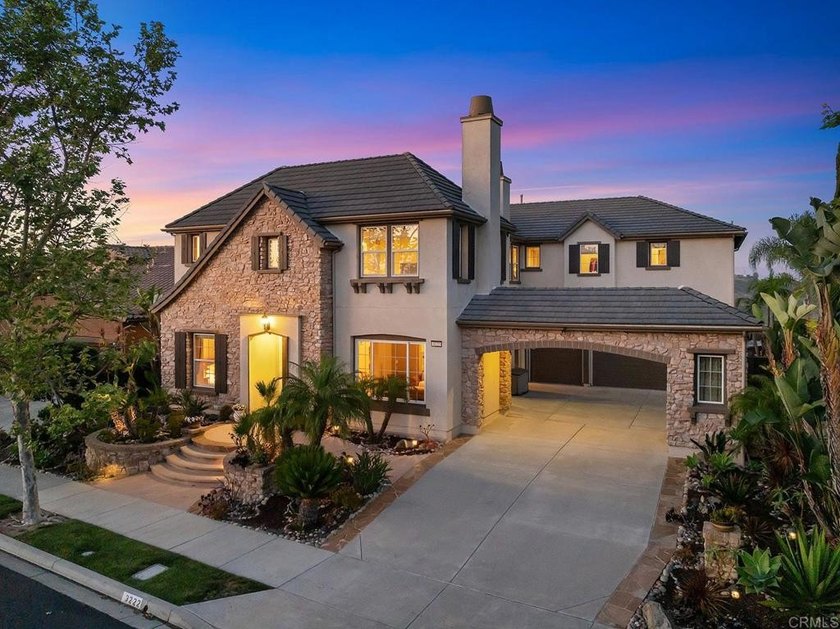 This exceptional residence is built on a premier view lot - Beach Home for sale in Carlsbad, California on Beachhouse.com