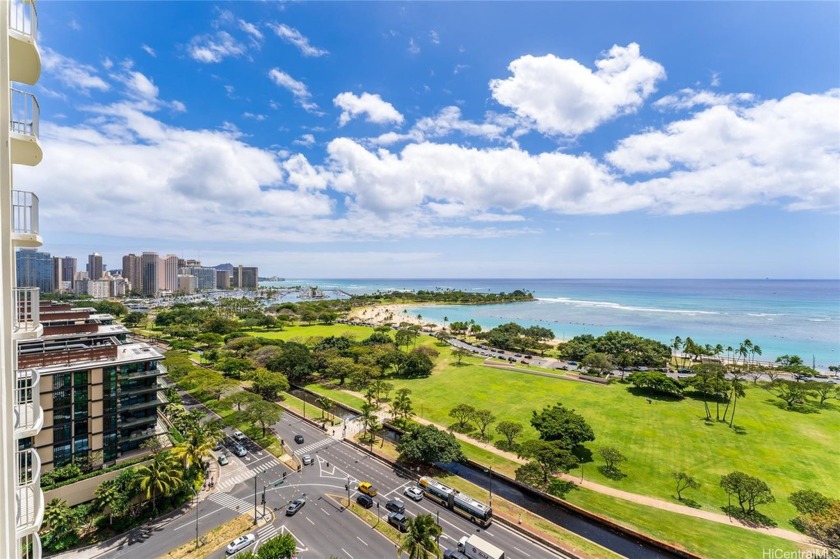 NEW LISTING!! Stunning unobstructed and panoramic ocean, sunset - Beach Condo for sale in Honolulu, Hawaii on Beachhouse.com