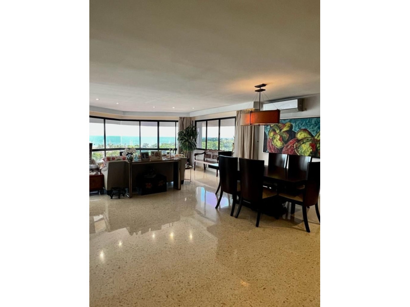 Beautiful ocean view apartment in Coco del Mar. The PH Marina - Beach Condo for sale in Panama City, Florida on Beachhouse.com