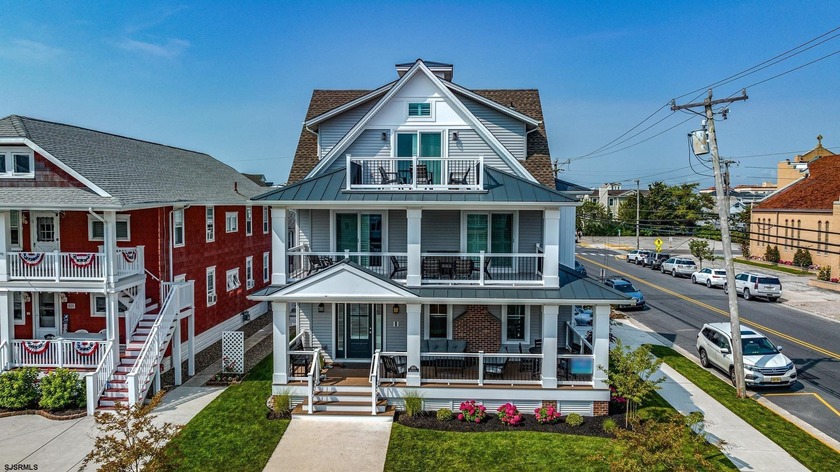 Situated on a corner lot along the beach block in the Northend - Beach Home for sale in Ocean City, New Jersey on Beachhouse.com
