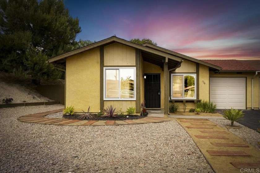 Renovated  Radiant - 55+ Living at Its Finest in Oceanside! - Beach Home for sale in Oceanside, California on Beachhouse.com