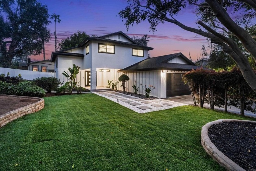 Situated on a spacious corner lot west of the 5, this modern - Beach Home for sale in Encinitas, California on Beachhouse.com