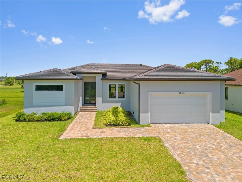 NEW CONSTRUCTION!! BEAUTIFUL 3 BEDROOM, 2.5 BATH, 2 CAR GARAGE - Beach Home for sale in Punta Gorda, Florida on Beachhouse.com