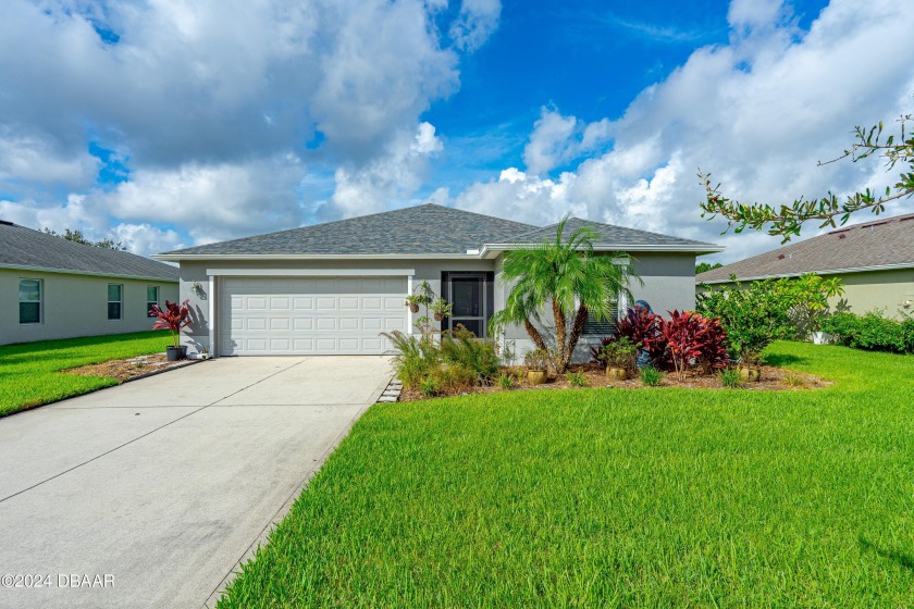 This beautiful 3-bedroom, 2-bath home in the Bayberry Lakes - Beach Home for sale in Daytona Beach, Florida on Beachhouse.com