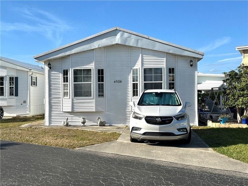 Welcome to your new paradise in Riverwoods Plantation, a vibrant - Beach Home for sale in Estero, Florida on Beachhouse.com