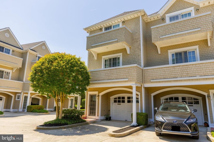 This stunning Quinn's Court townhouse is one of only six - Beach Townhome/Townhouse for sale in Cape May, New Jersey on Beachhouse.com