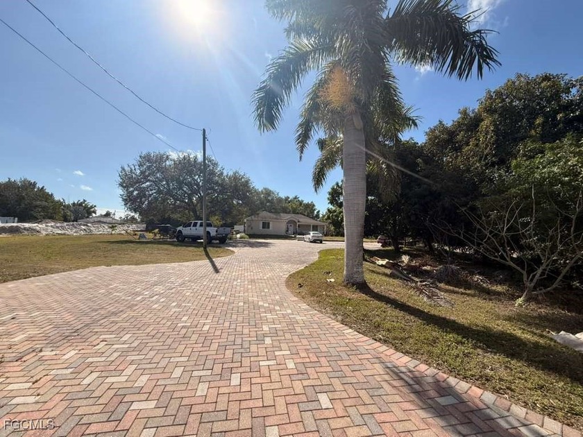 Discover the perfect blend of comfort, style, and Southwest - Beach Home for sale in Bonita Springs, Florida on Beachhouse.com