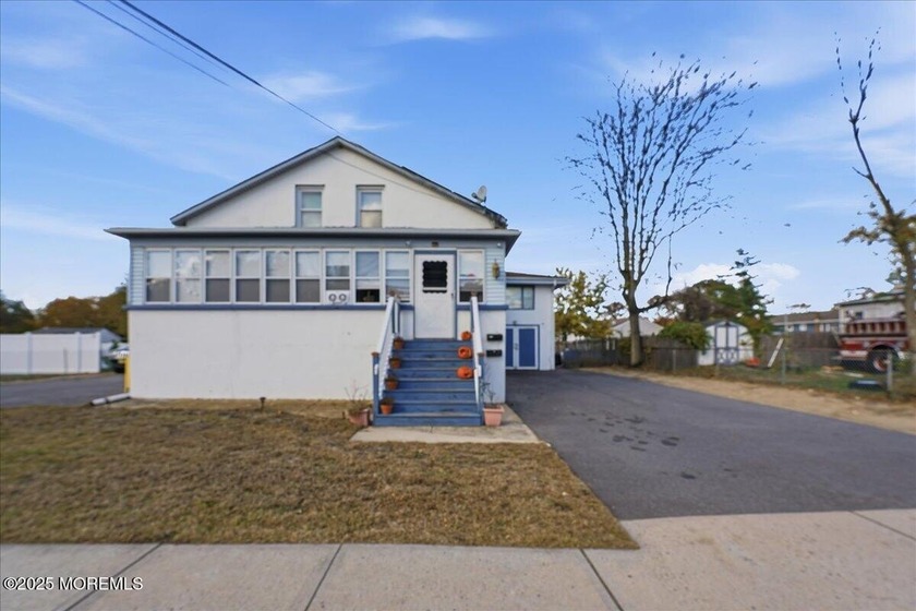 Turn-key, income-producing 2-family in Union Beach! Both units - Beach Home for sale in Union Beach, New Jersey on Beachhouse.com