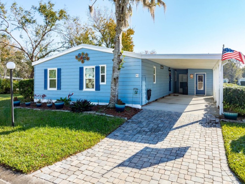 This fully furnished, fully remodeled 2-bedroom, 2-bath home is - Beach Home for sale in Ormond Beach, Florida on Beachhouse.com