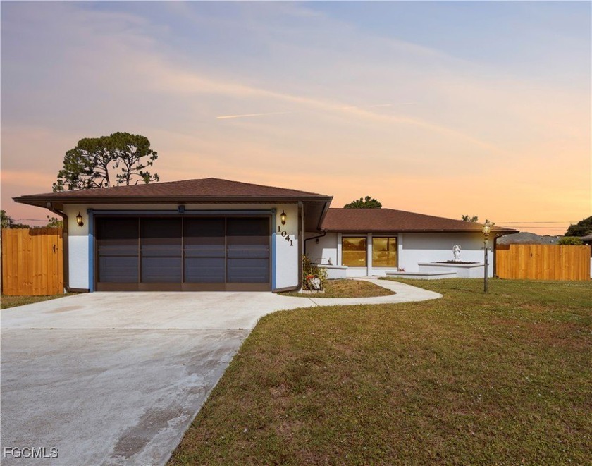 Stop your search! This is THE ONE! Welcome to your slice of - Beach Home for sale in North Port, Florida on Beachhouse.com