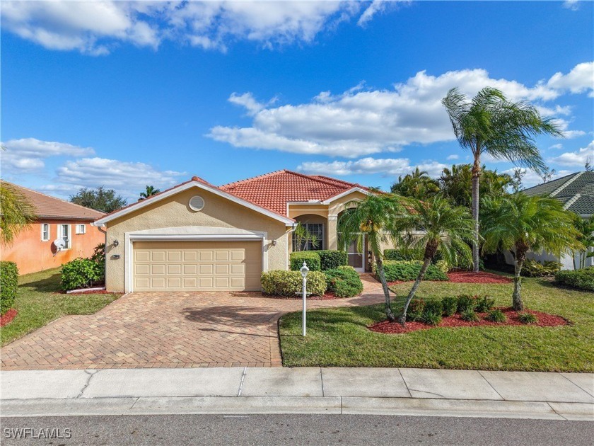 The perfect pairing in HERONS GLEN COUNTRY CLUB - a Sandpiper - Beach Home for sale in North Fort Myers, Florida on Beachhouse.com