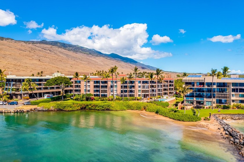 Ma'alaea Yacht Marina 306 is a perfect second home island - Beach Condo for sale in Wailuku, Hawaii on Beachhouse.com