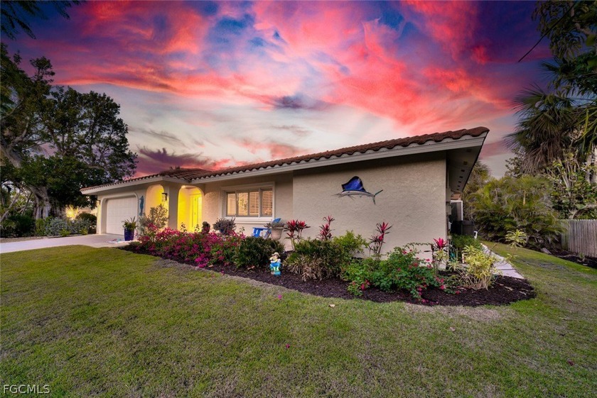 Escape to paradise with this charming island retreat, offering - Beach Home for sale in Sanibel, Florida on Beachhouse.com