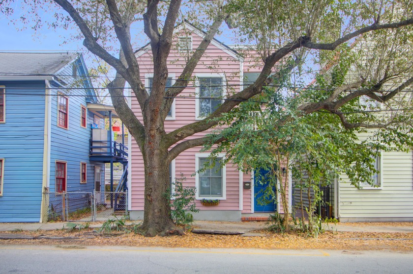 Nestled in the heart of downtown Charleston's - Beach Home for sale in Charleston, South Carolina on Beachhouse.com