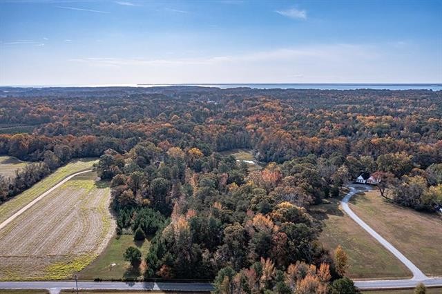 LARGE ACREAGE PARCEL IN A FANTASTIC LOCATION - SHORT DRIVE TO - Beach Lot for sale in White Stone, Virginia on Beachhouse.com