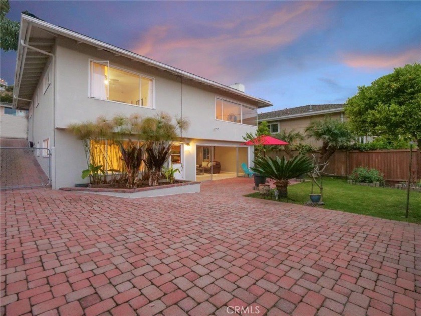 Welcome to this beautifully updated Lunada Bay gem, ideally - Beach Home for sale in Palos Verdes Estates, California on Beachhouse.com