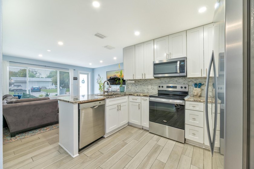Beautifully remodeled 3BR/2BA single-family home on a quiet - Beach Home for sale in Pompano Beach, Florida on Beachhouse.com