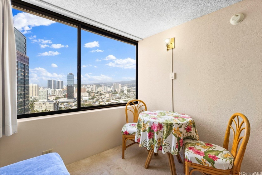 Situated in the heart of Waikiki, this high-floor unit at - Beach Condo for sale in Honolulu, Hawaii on Beachhouse.com