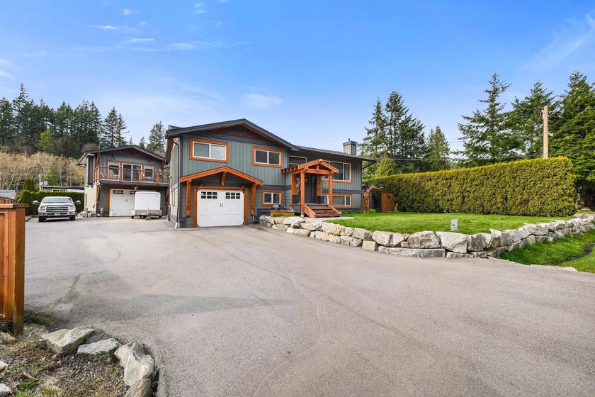 Tucked into the heart of Valleycliffe, this beautiful property - Beach Home for sale in Squamish, British Columbia on Beachhouse.com
