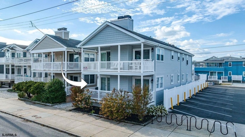 Gold Coast shore retreat! COMPLETELY renovated inside and out!! - Beach Condo for sale in Ocean City, New Jersey on Beachhouse.com