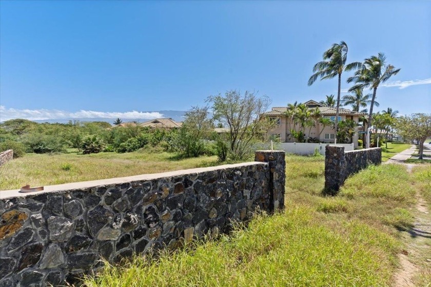 A literal stone's throw from the Pacific Ocean and dreamy golden - Beach Lot for sale in Kihei, Hawaii on Beachhouse.com