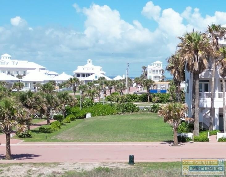 Ideal Residential Lot in The Shores gated community. The - Beach Lot for sale in South Padre Island, Texas on Beachhouse.com
