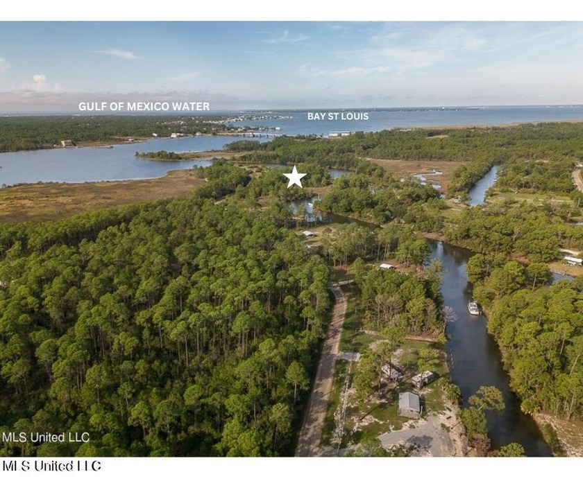 Location, location, location! Very hard to find 4.6+/- acres of - Beach Acreage for sale in Pass Christian, Mississippi on Beachhouse.com
