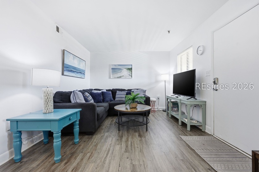 Beautifully renovated 2 bedroom, 2 bath villa in the gated - Beach Condo for sale in Hilton Head Island, South Carolina on Beachhouse.com