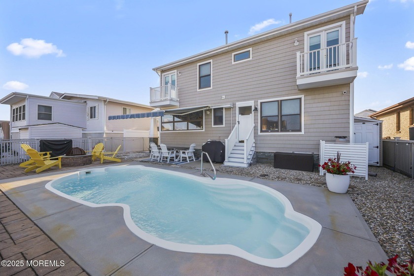 Tucked away in the sought-after waterfront community, this fully - Beach Home for sale in Brick, New Jersey on Beachhouse.com