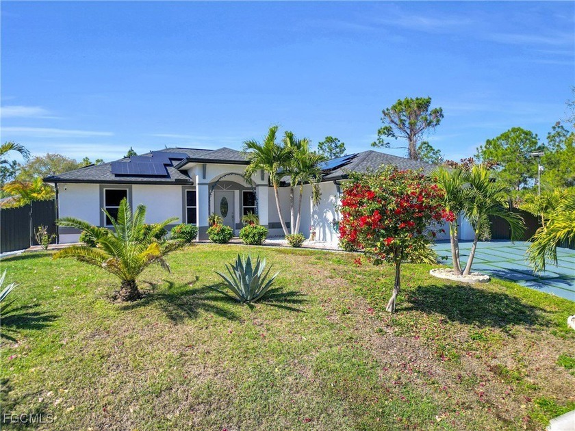 Beautifully updated 3-bedroom, 2-bath home located in Lehigh - Beach Home for sale in Lehigh Acres, Florida on Beachhouse.com