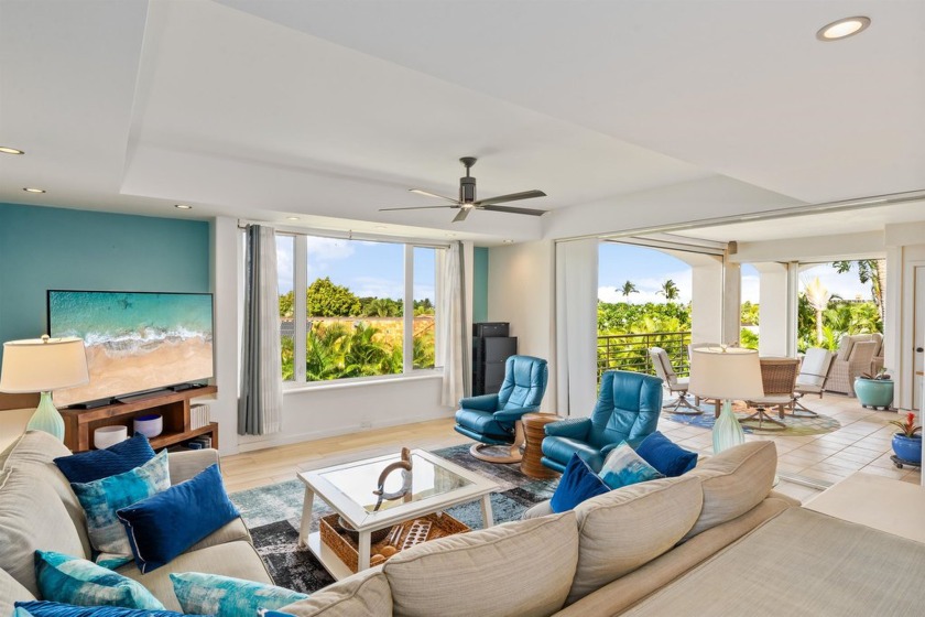 Completely remodeled a few years ago, excellent privacy in this - Beach Condo for sale in Kihei, Hawaii on Beachhouse.com