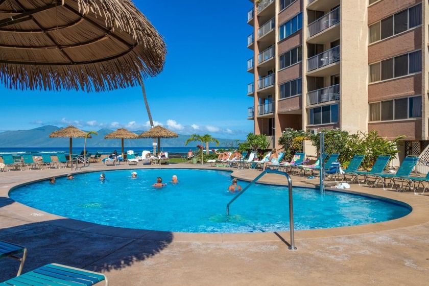 Welcome to Royal Kahana, an oceanfront resort with a unique - Beach Condo for sale in Lahaina, Hawaii on Beachhouse.com