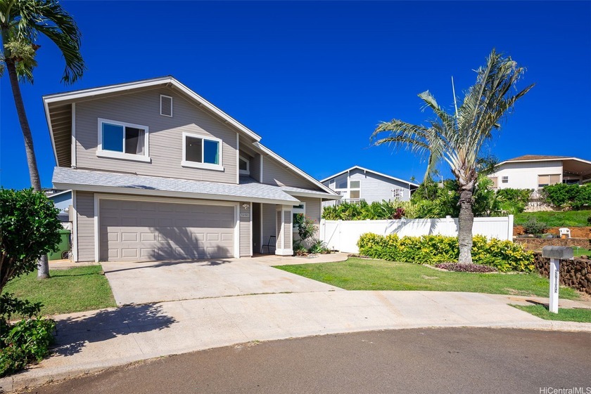 This is the one! Beautifully renovated 4-bedroom, 3-bath - Beach Home for sale in Kapolei, Hawaii on Beachhouse.com