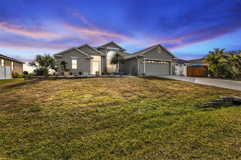 Prepare to be amazed!   Welcome to your dream home on the - Beach Home for sale in Port Charlotte, Florida on Beachhouse.com