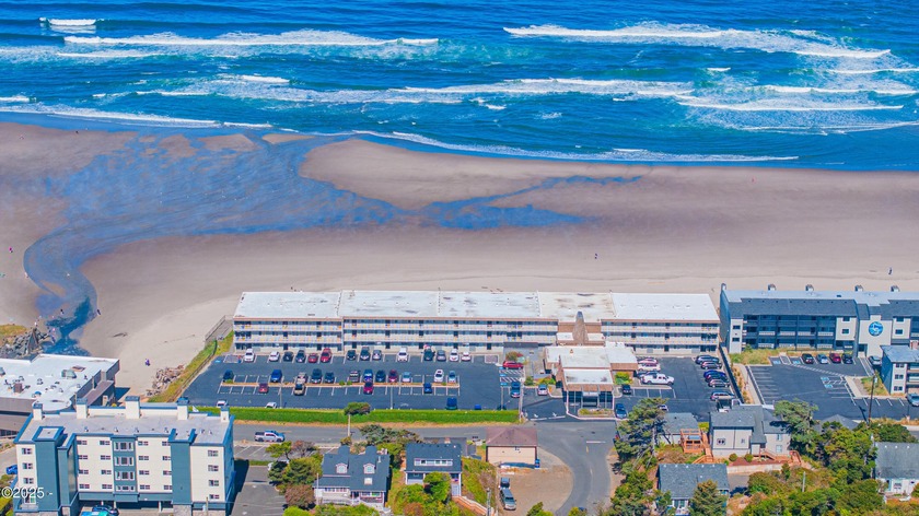 In the heart of Lincoln City, this highly sought-after vacation - Beach Condo for sale in Lincoln City, Oregon on Beachhouse.com