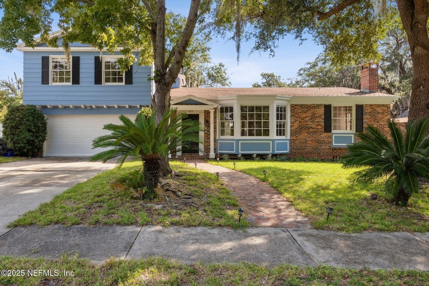 On a quiet, tree-lined street in Avondale's Historic District - Beach Home for sale in Jacksonville, Florida on Beachhouse.com