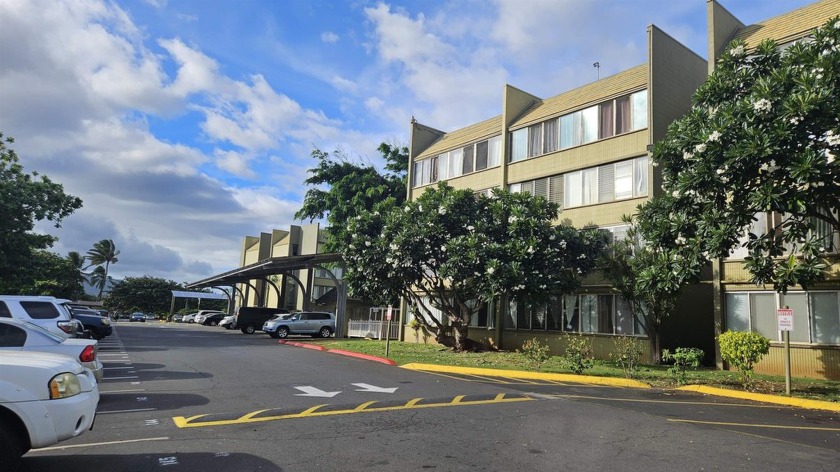 Remodeled Ground floor, One bedroom and one bath unit with extra - Beach Condo for sale in Kahului, Hawaii on Beachhouse.com