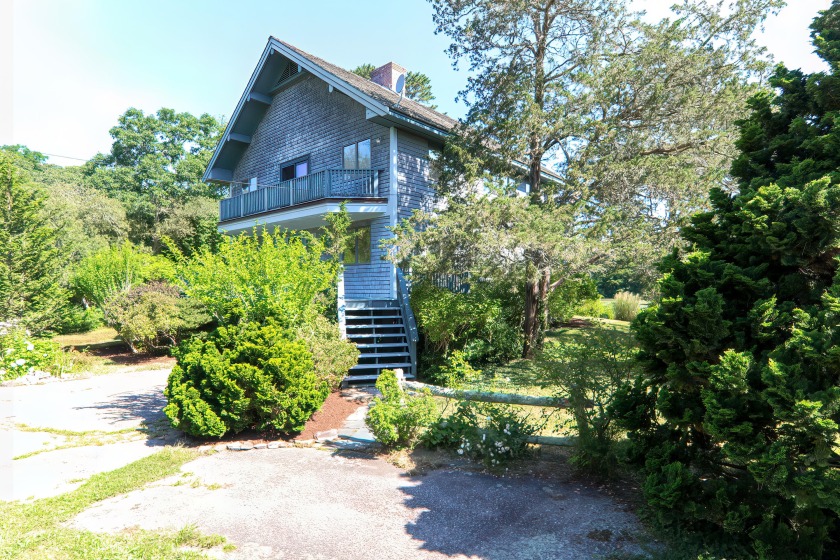 RARE OPPORTUNITY! Waterfront property with deeded access to - Beach Home for sale in North Falmouth, Massachusetts on Beachhouse.com